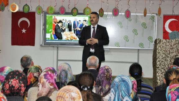 İl Milli Eğitim Müdürümüz Ramazan ÇELİK, Vali İsmail Fırat İlkokulunda Düzenlenen Veli Toplantısına Katıldı