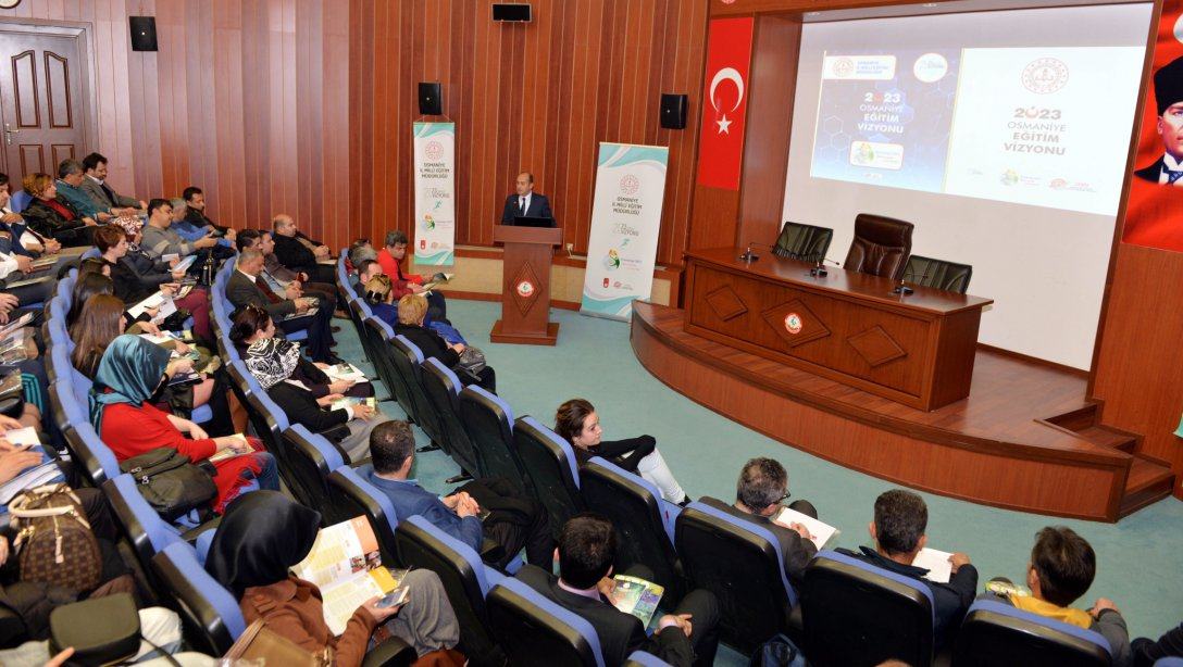 2023 Osmaniye Eğitim Vizyonu İzleme Değerlendirme Ekipleri Bilgilendirme toplantısı Ahmet Cevdetpaşa Toplantı salonunda yapıldı
