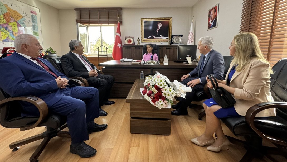 İl Milli Eğitim Müdürlüğümüz Esma Zeren ŞAHİN'e Emanet  