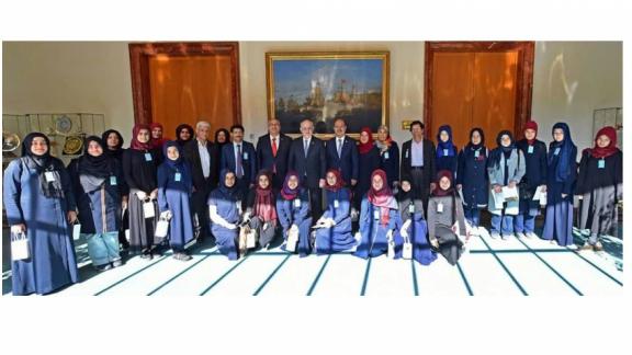 Necmettin Erbakan Kız Anadolu Îmam Hatip Lisesi Öğrencileri Türkiye Büyük Millet Meclisini Ziyaret Etti