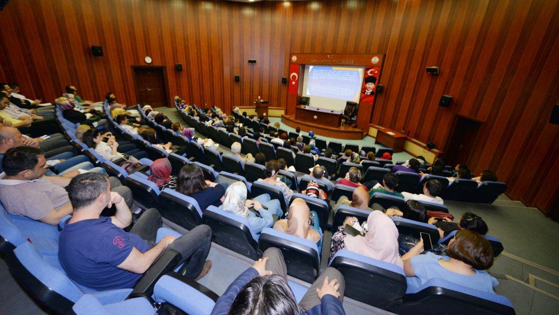 Osmaniye Öğretmen Akademisi Eğitimleri Düşünce Becerileri ve Yaratıcılık Eğitimi İle Devam Ediyor