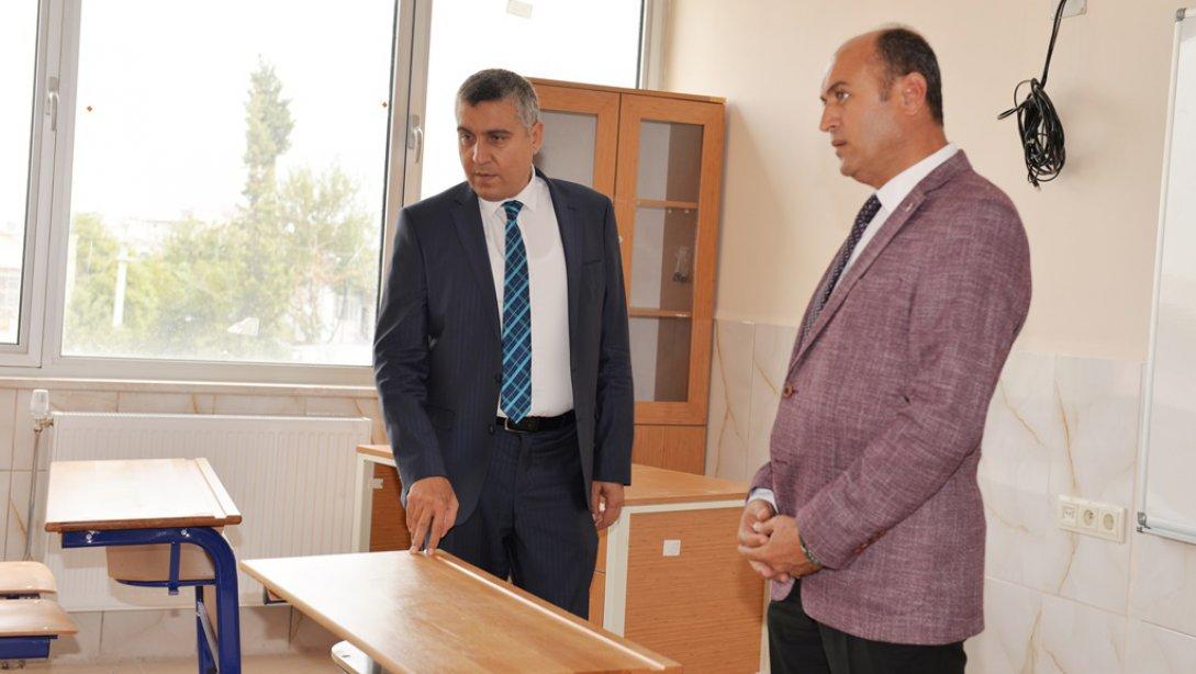 Müdürümüz Aydın ALBAK Yapımı Tamamlanan Türkmenbeyi İlkokulunda İncelemelerde Bulundu
