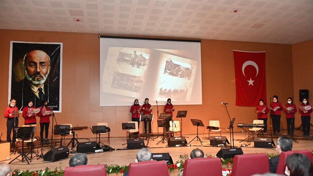 12 Mart İstiklal Marşı'nın Kabulünün 100. Yıl Dönümü münasebetiyle Mehmet Akif Ersoy'u Anma Programı gerçekleştirildi.