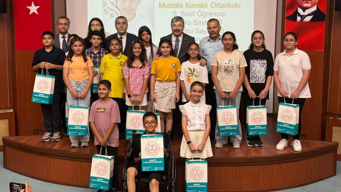 2023-2024 Bursluluk Sınavında Türkiye Birincisi Öğrencilerimiz İçin Ödül Töreni Düzenlendi