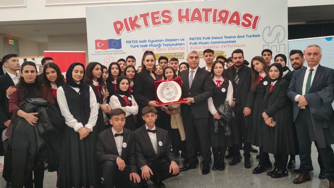 Osmaniye İl Milli Eğitim Müdürlüğü Türk Halk Müziği Topluluğundan Gururlandıran Başarı